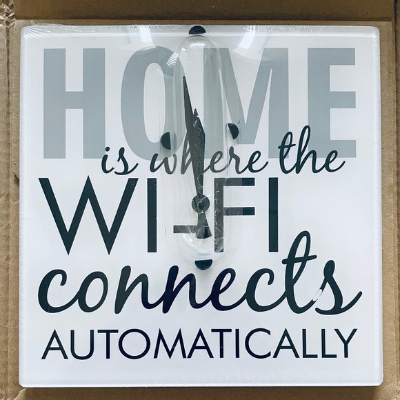 🆕 Quartz Wall Clock ~ “HOME IS WHERE THE WIFI CONNECTS AUTOMATICALLY” - Picture 1 of 8